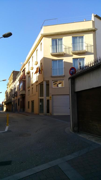 Hostal Sant Sadurni Sant Sadurní dʼAnoia Eksteriør bilde